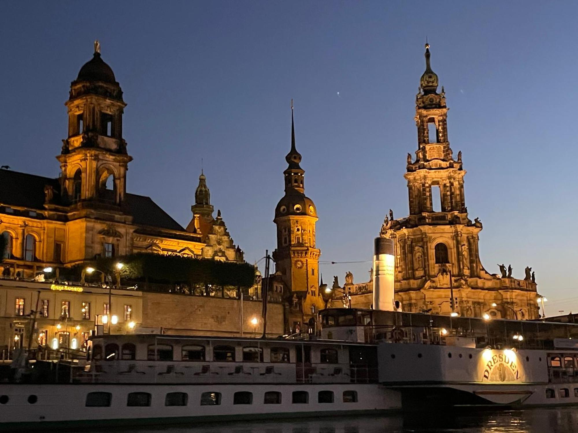 Ferienwohnungen Landeskrone Dresden Luaran gambar